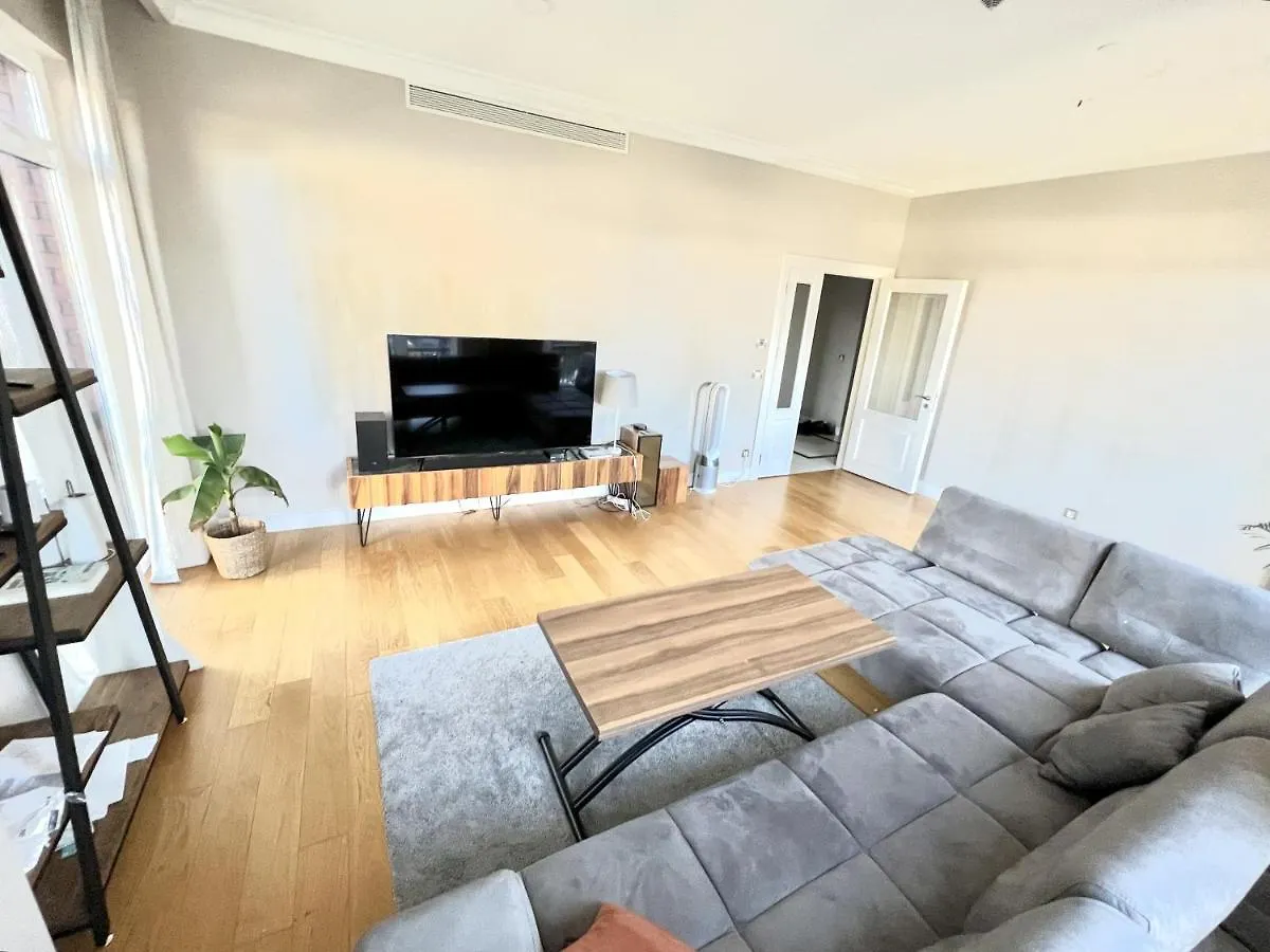 Emaar 2Bed+3Bath 120Sqm Spacious Apartment Istanbul